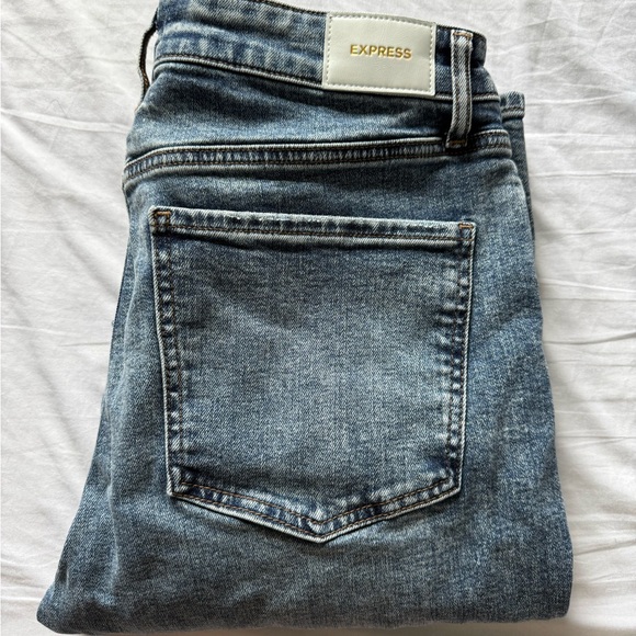 Express Distressed Denim Boyfriend Jeans - Picture 3 of 4